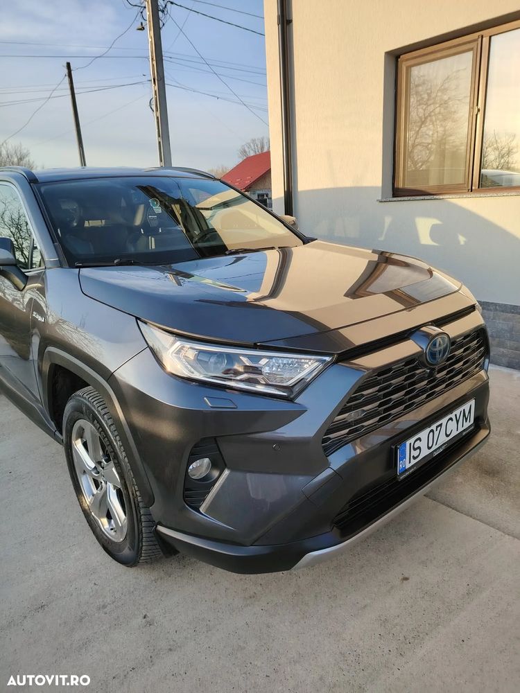 Toyota RAV4 - 13