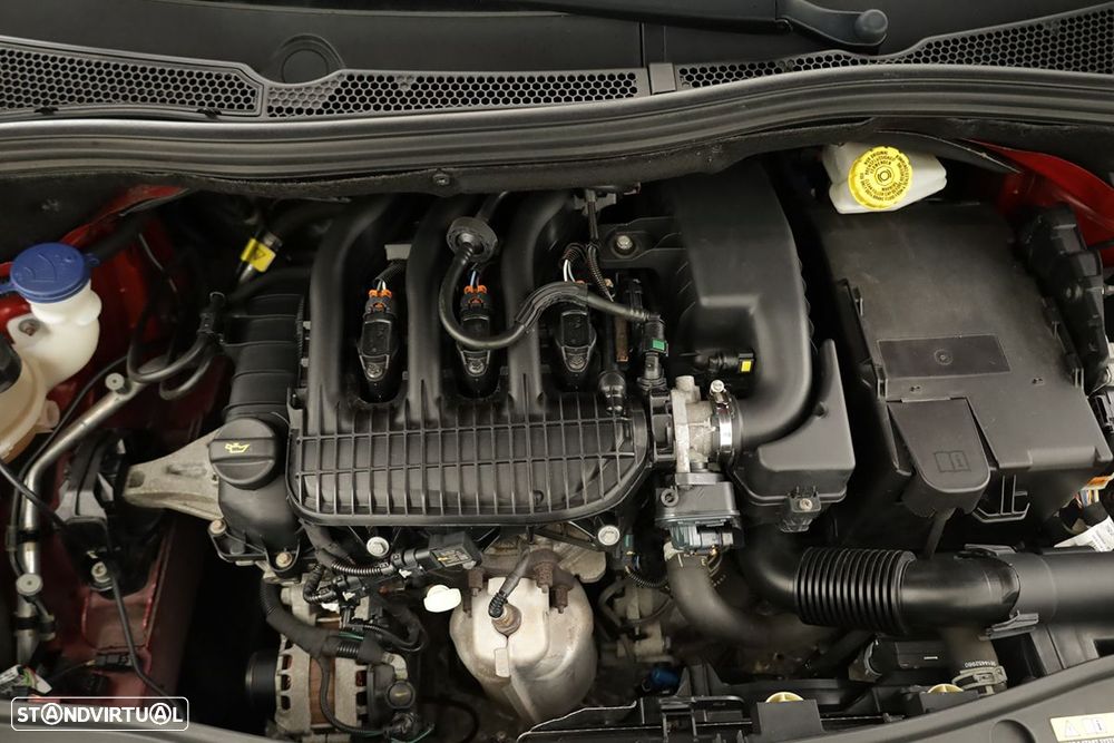 Peugeot 2008 1.2 PureTech Style - 25