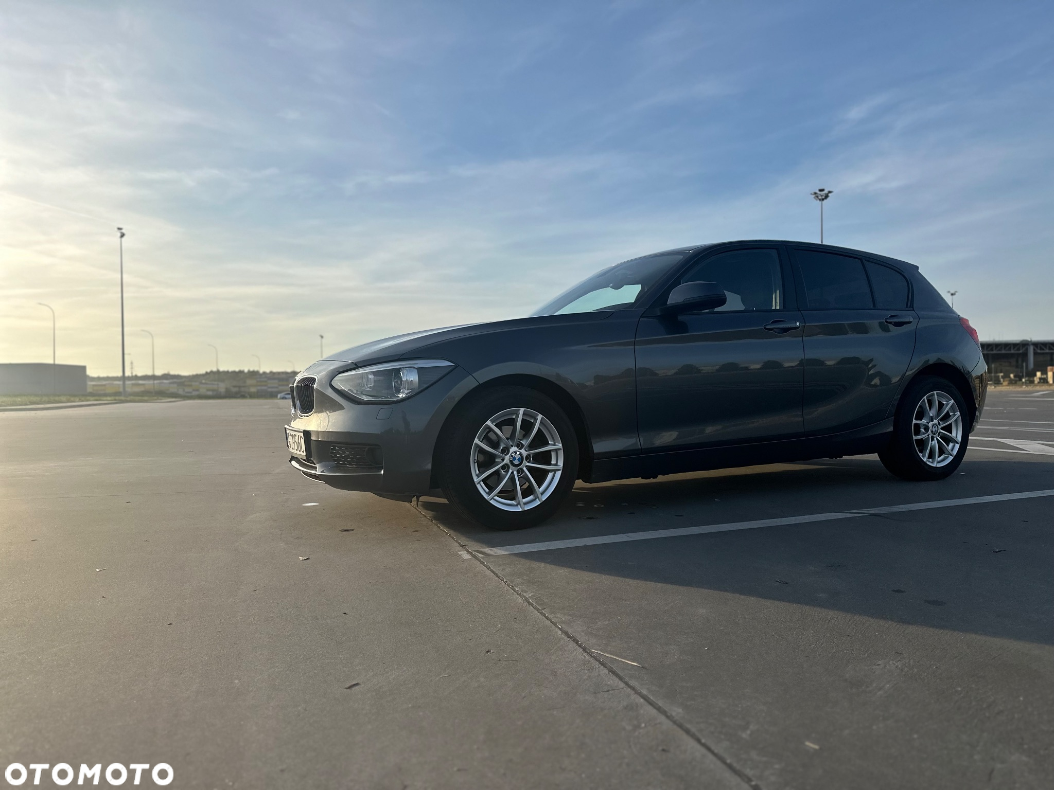BMW Seria 1 116i - 4