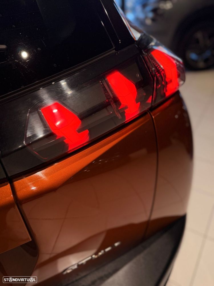 Peugeot 2008 1.2 PureTech GT Line - 15