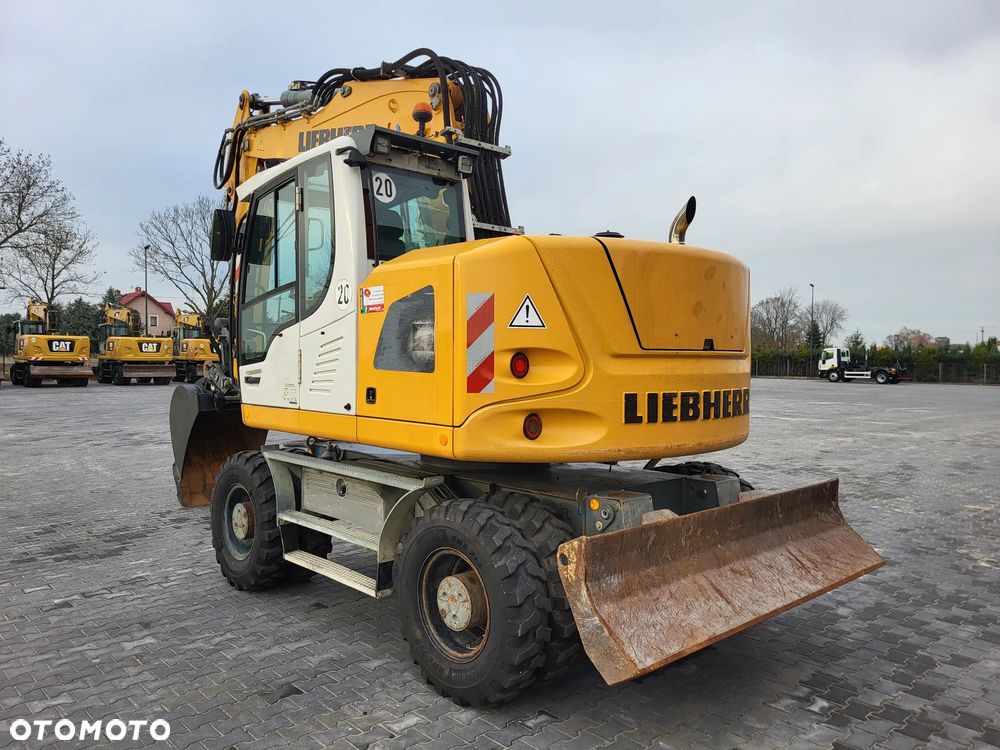 Liebherr A 918 Compact / z Niemiec / - 3