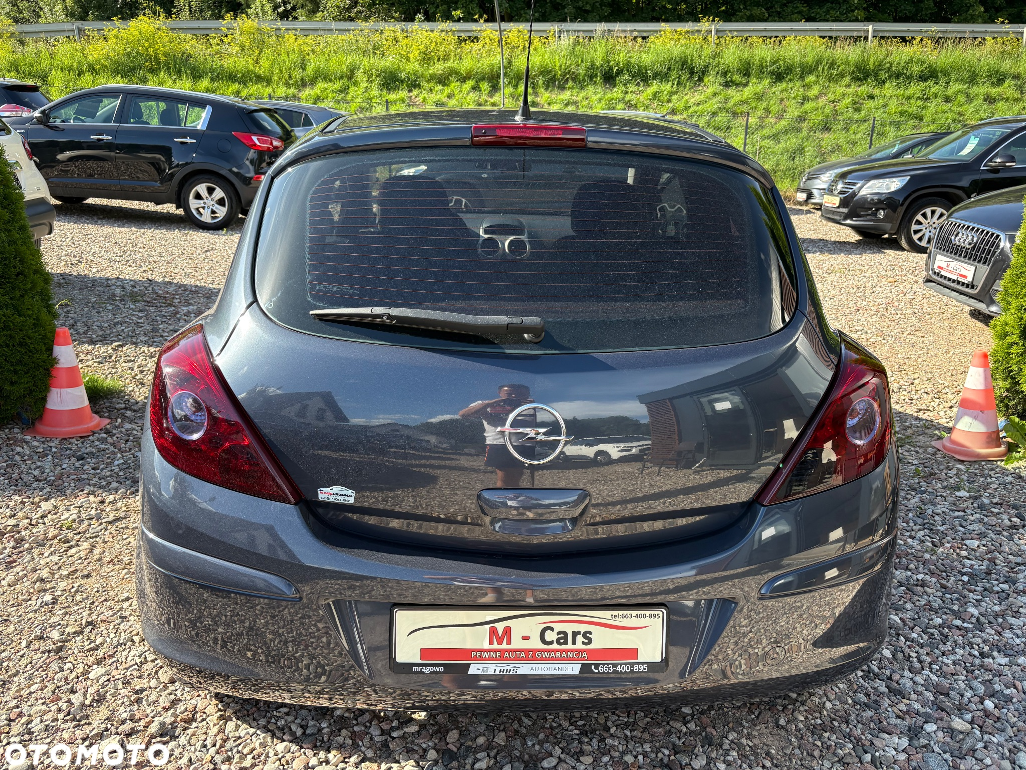Opel Corsa 1.2 16V Essentia - 7