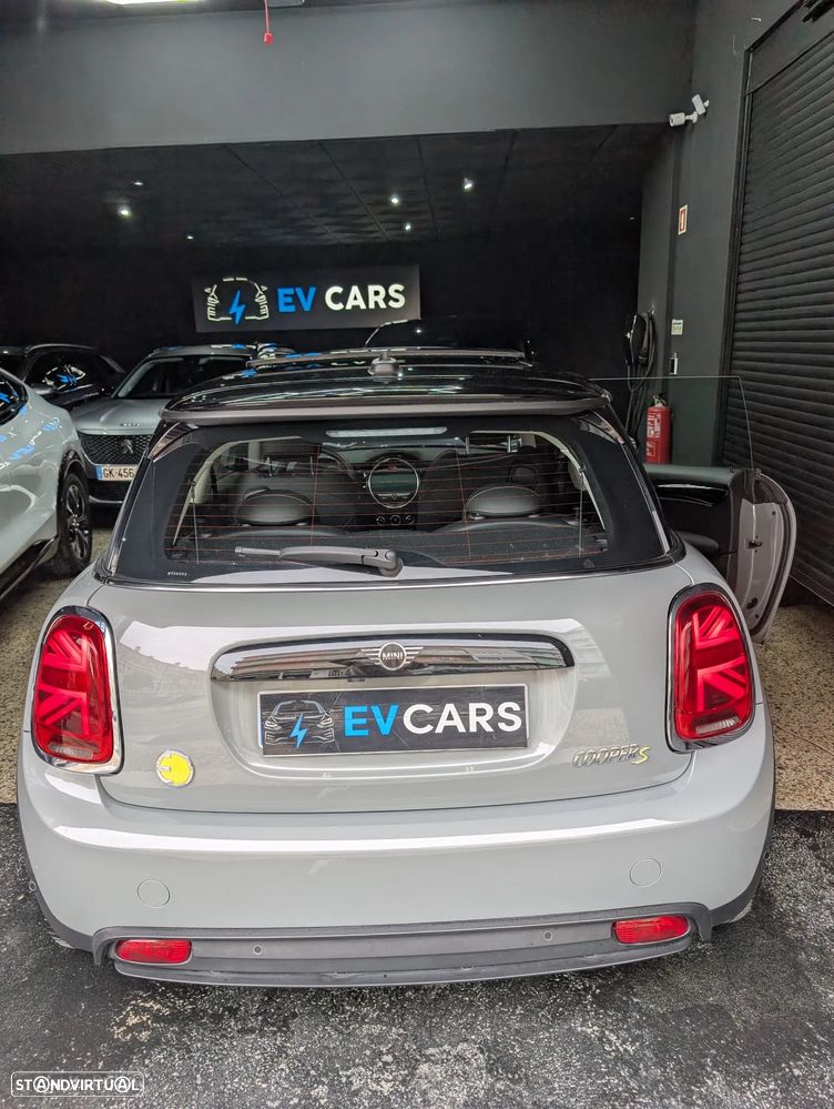 MINI 3 Portas Cooper SE Premium Extra Essential - 38