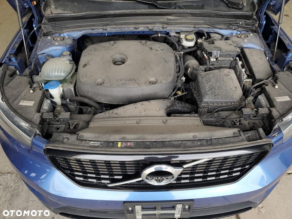 Volvo XC 40 T5 AWD Geartronic R-Design - 11