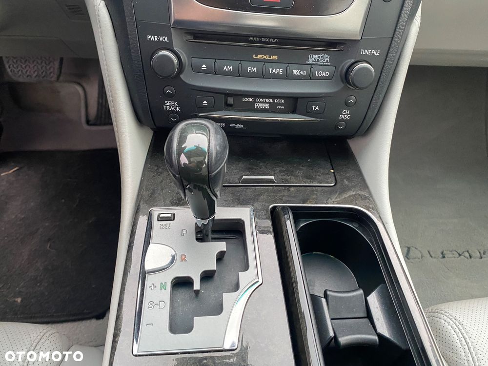 Lexus GS 300 Luxury Line - 37