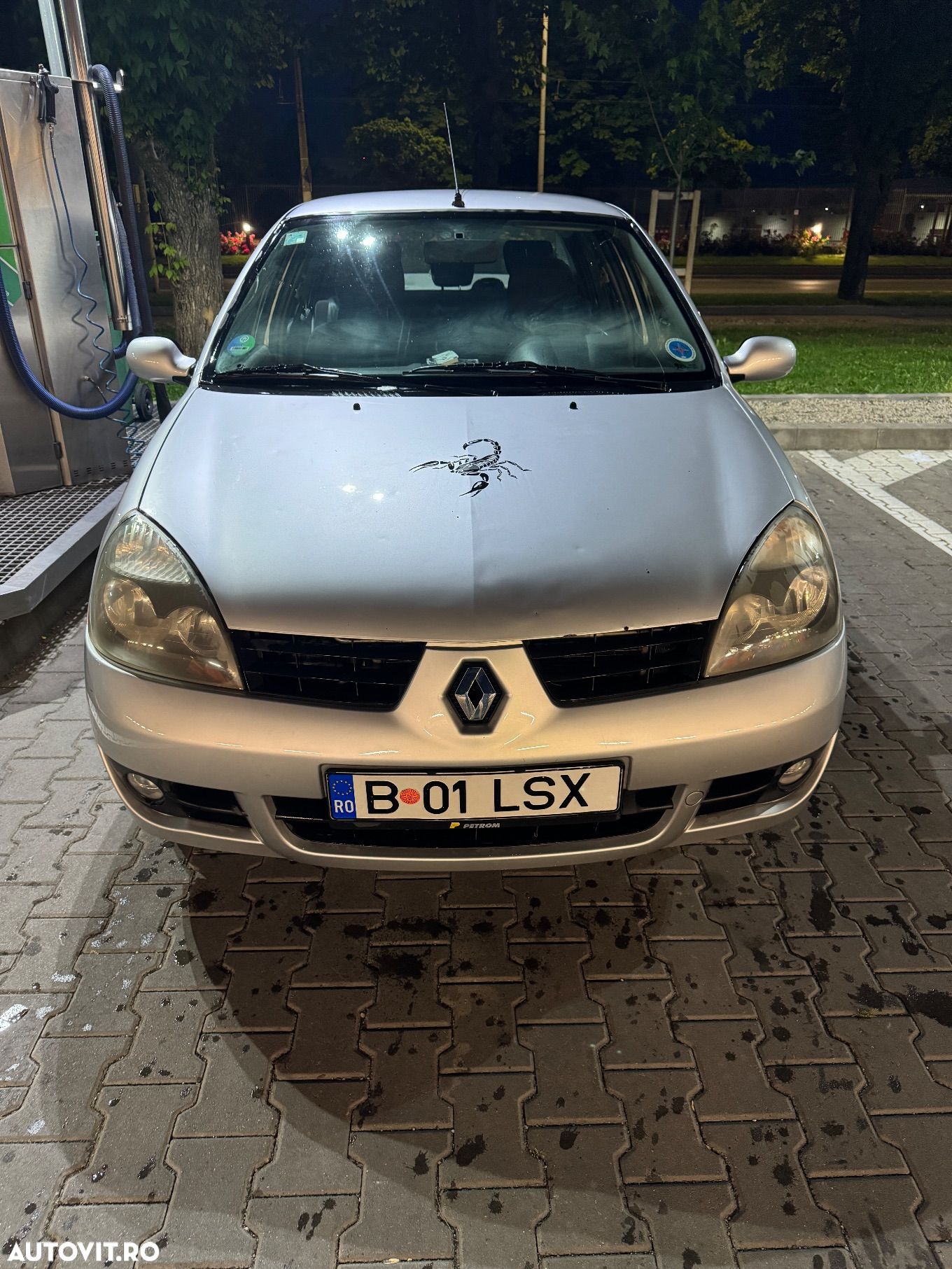 Renault Symbol - 1