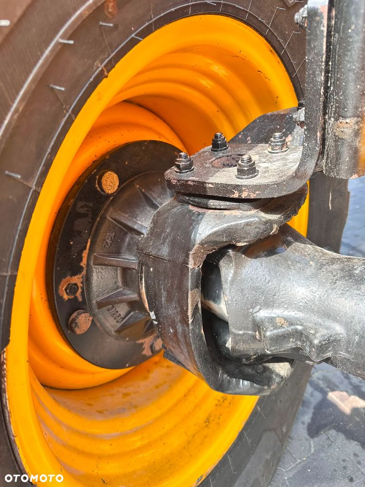 JCB 542-70 Agri Super - 14
