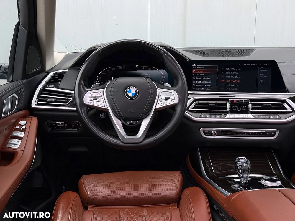 BMW X7 xDrive40i - 28
