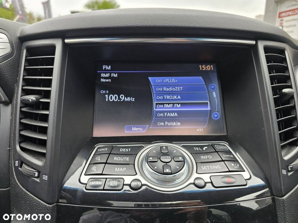 Infiniti QX70 3.0d AWD S Premium - 25