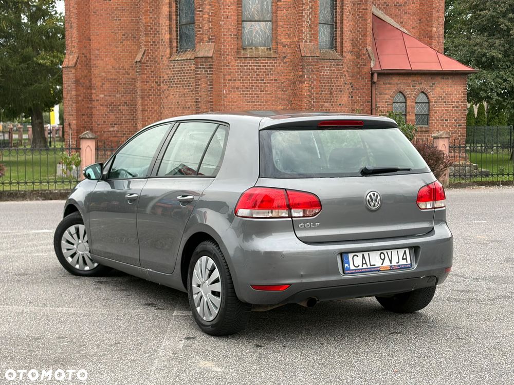 Volkswagen Golf 1.6 TDI Comfortline - 5