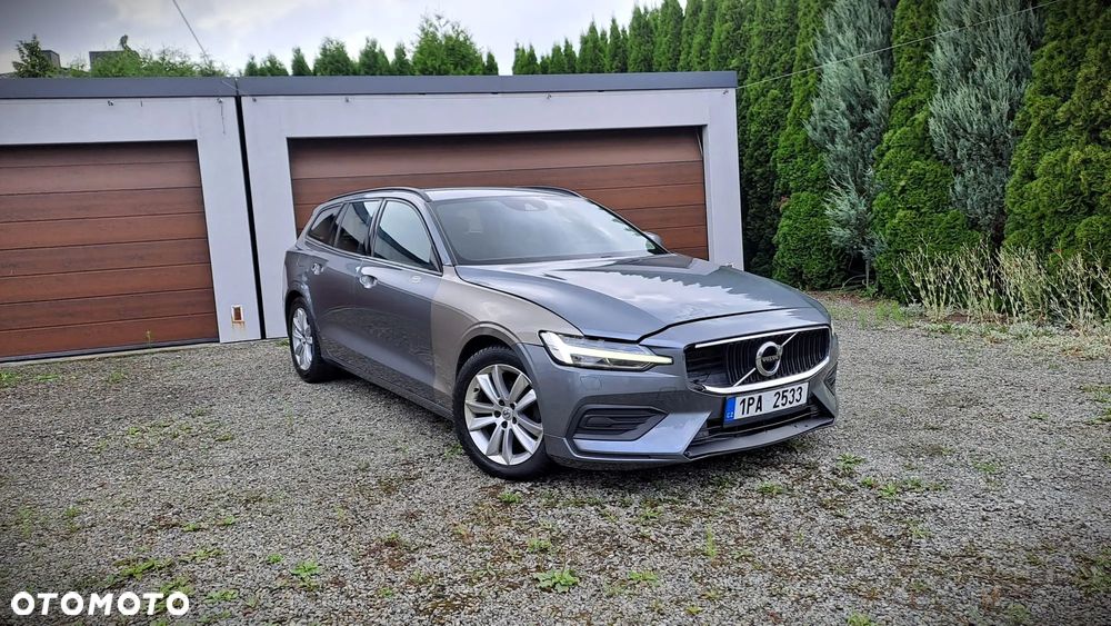 Volvo V60 D4 Geartronic Momentum - 16
