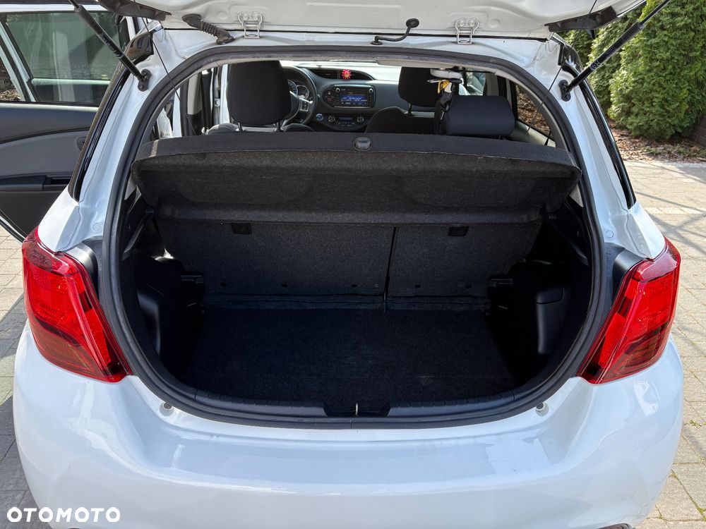 Toyota Yaris ver-hybrid-1-5-vvt--i-comfort - 6