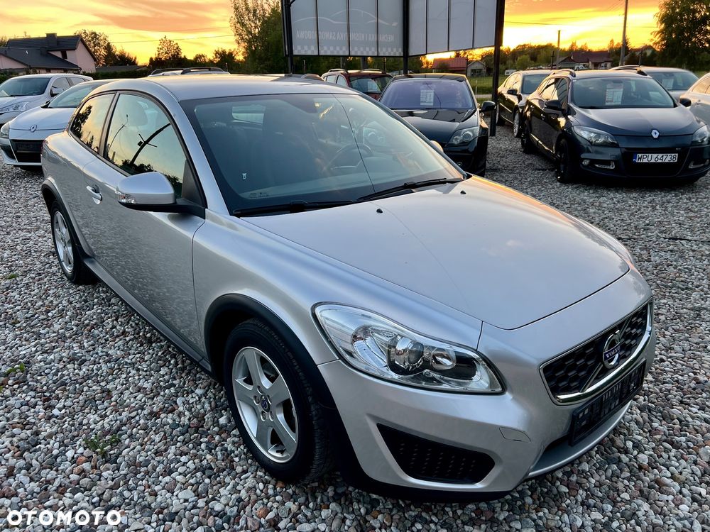Volvo C30 - 30