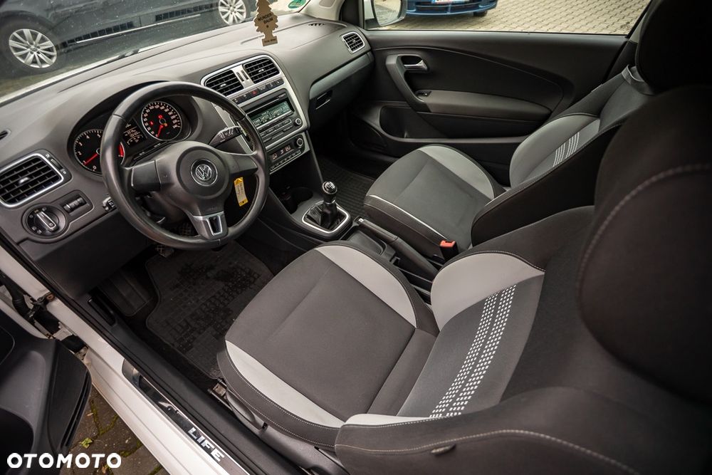 Volkswagen Polo 1.2 TSI Life - 14