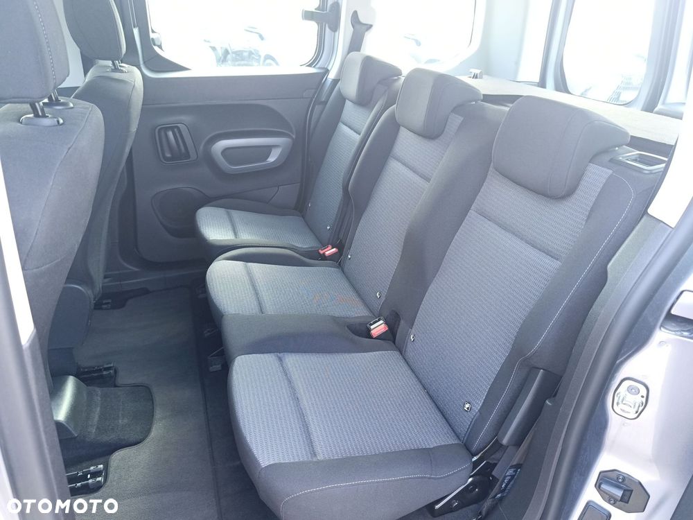 Toyota Proace City Verso 1.5 D-4D Business - 19