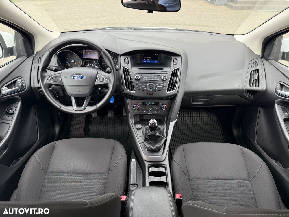 Ford Focus 1.0 EcoBoost Start-Stopp-System COOL&CONNECT DESIGN - 4
