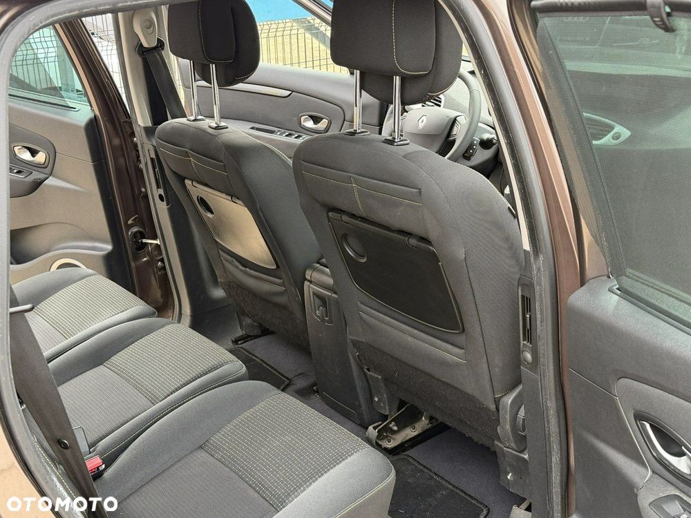 Renault Grand Scenic - 18