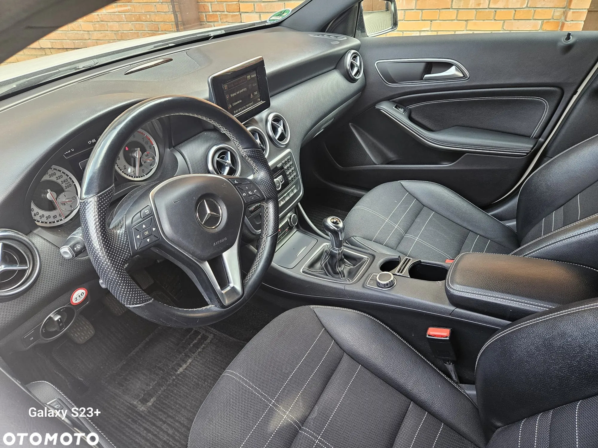 Mercedes-Benz Klasa A 200 AMG Line - 13