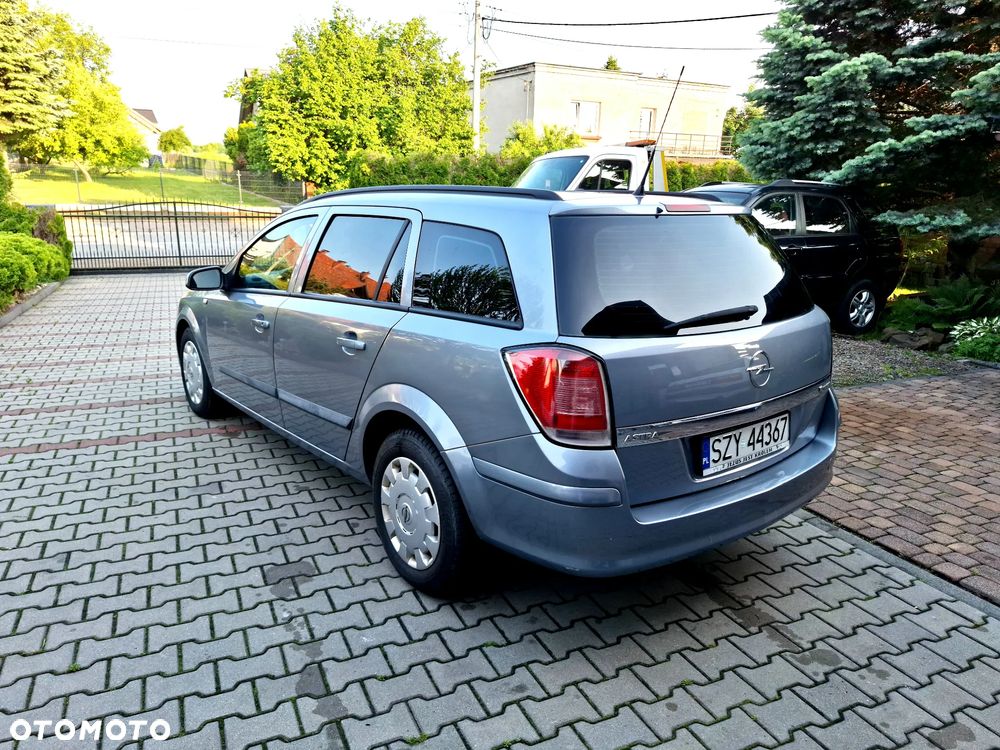Opel Astra - 10