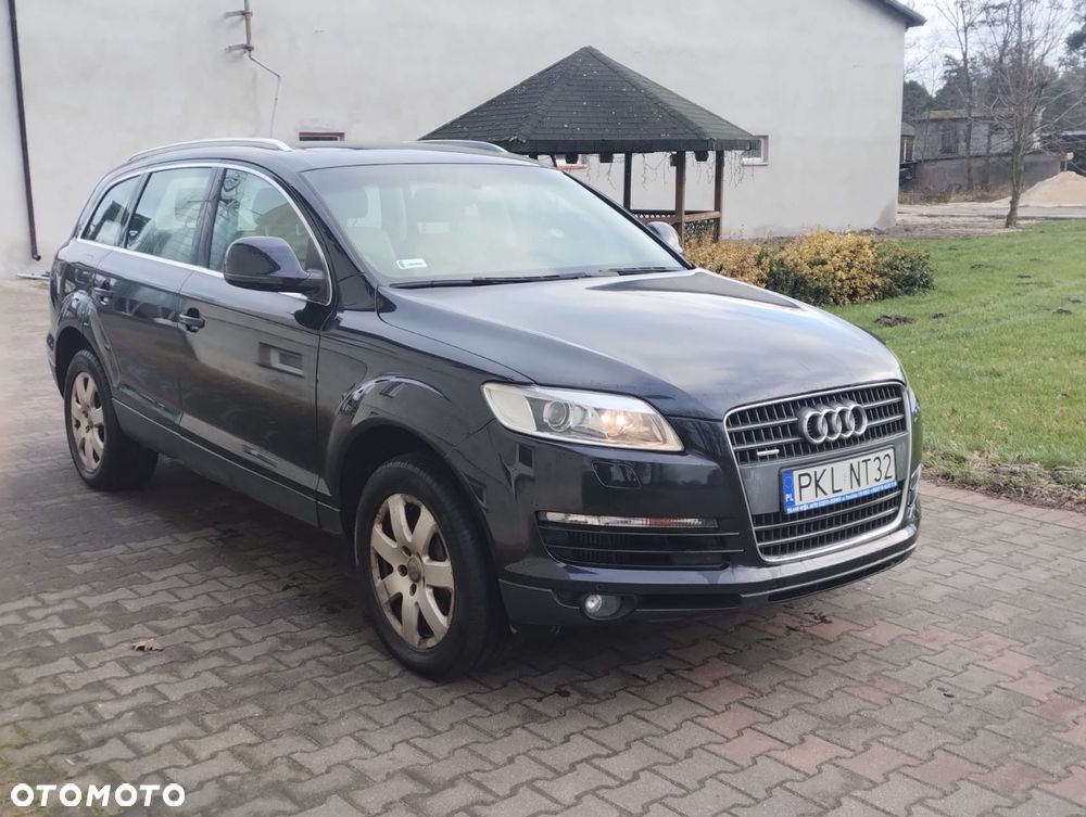 Audi Q7 - 3
