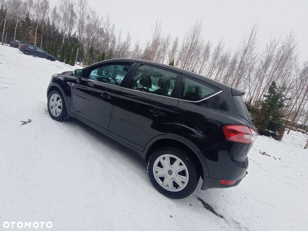 Ford Kuga 2.0 TDCi 2x4 Trend - 6