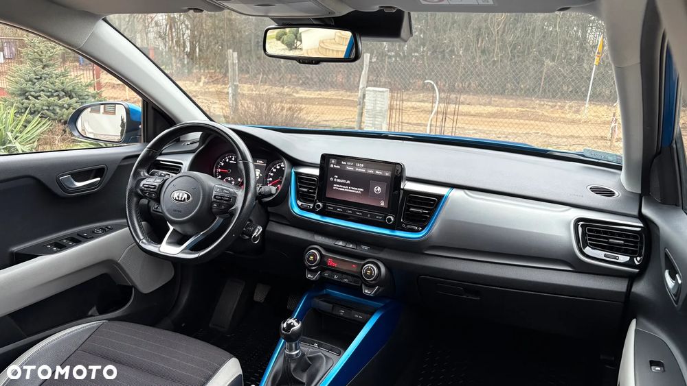 Kia Stonic 1.2 L - 5