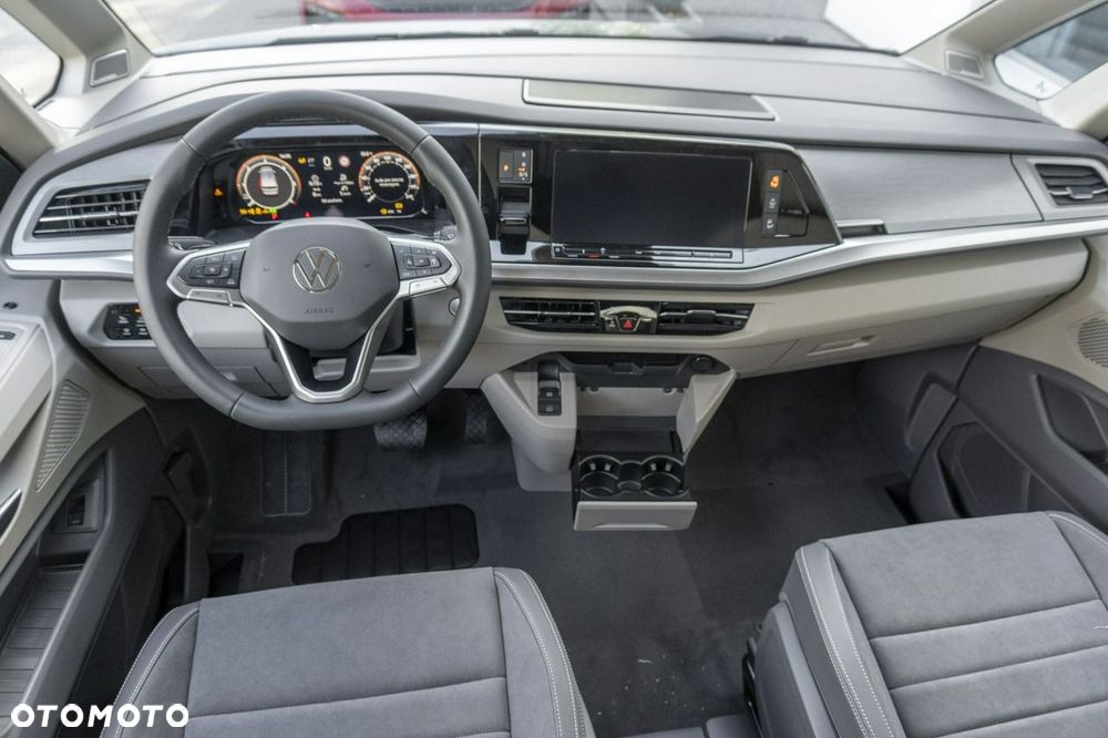 Volkswagen Multivan - 17