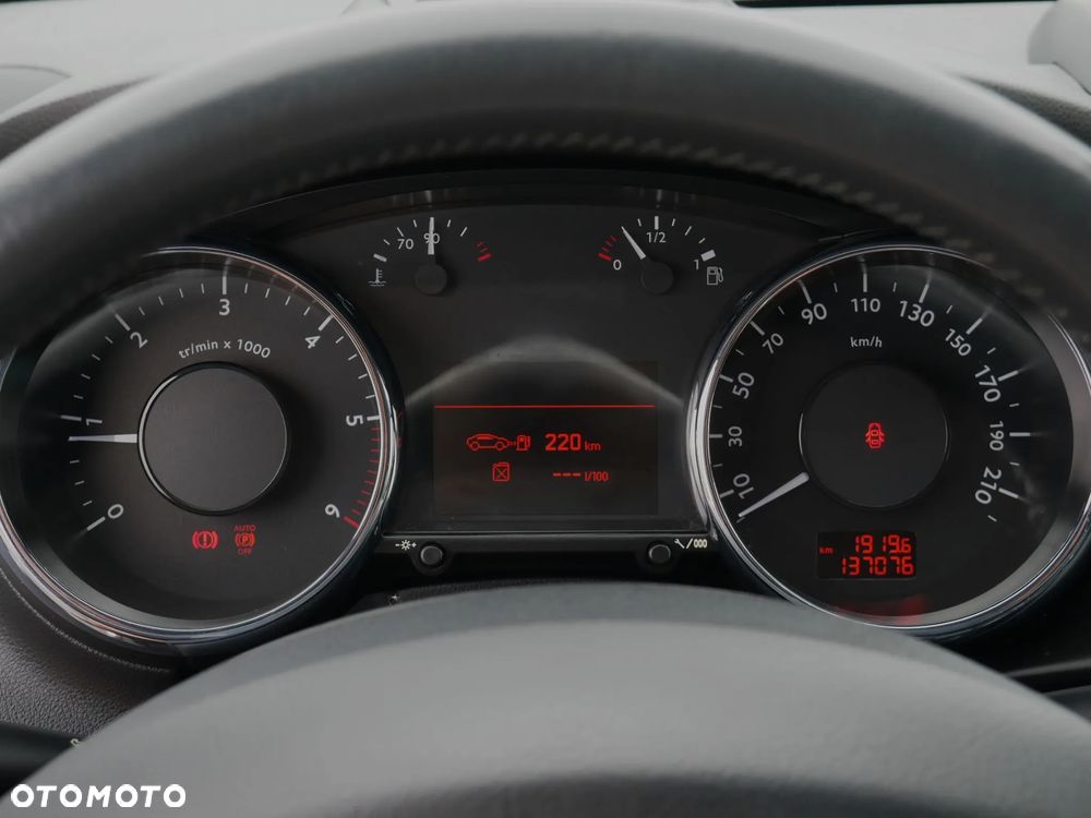 Peugeot 3008 1.6 HDi Premium - 32