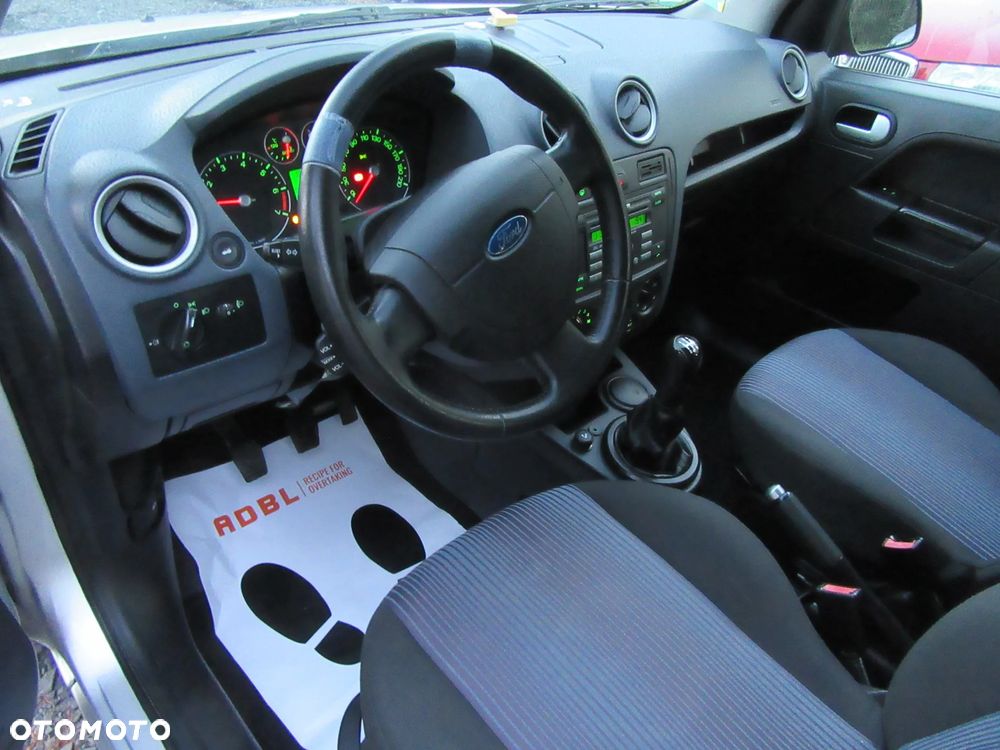 Ford Fusion 1.4 Elegance - 11