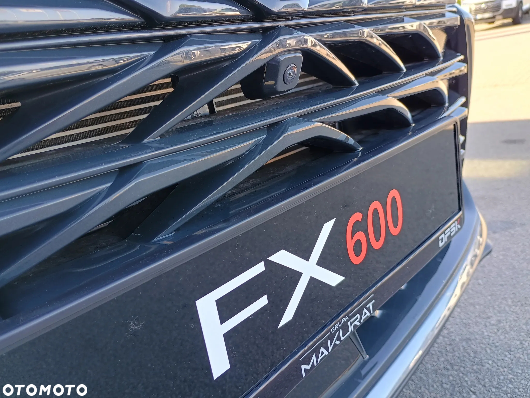 DFSK FX600 - 12