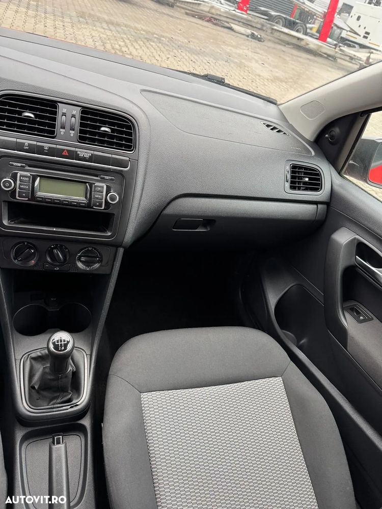 Volkswagen Polo 1.6 TDI Team - 16