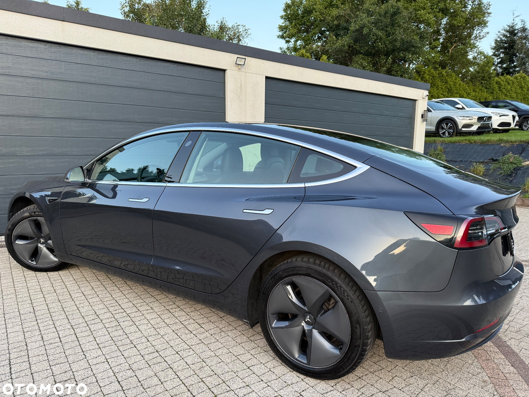 Tesla Model 3 Allradantrieb Dual Motor - 19