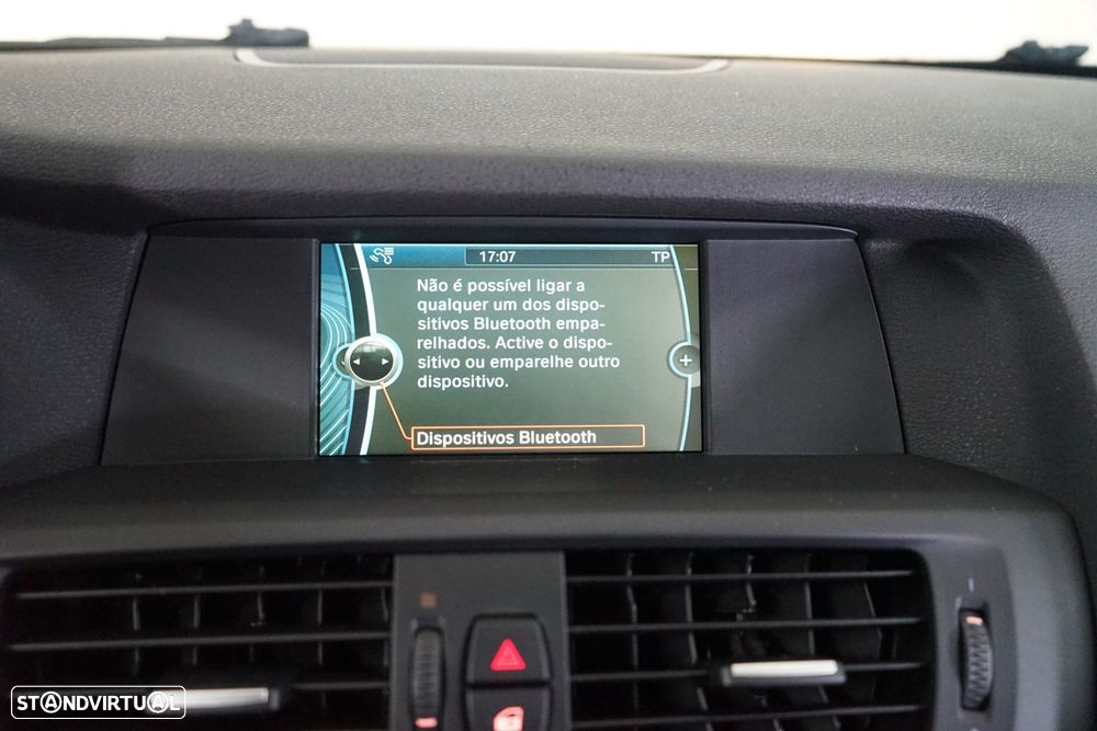 BMW X3 18 d sDrive Auto - 30