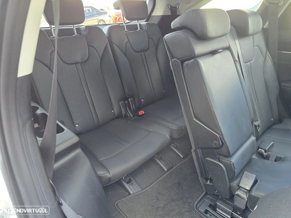 Kia Sorento 1.6 T-GDI PHEV Concept+SRF - 17