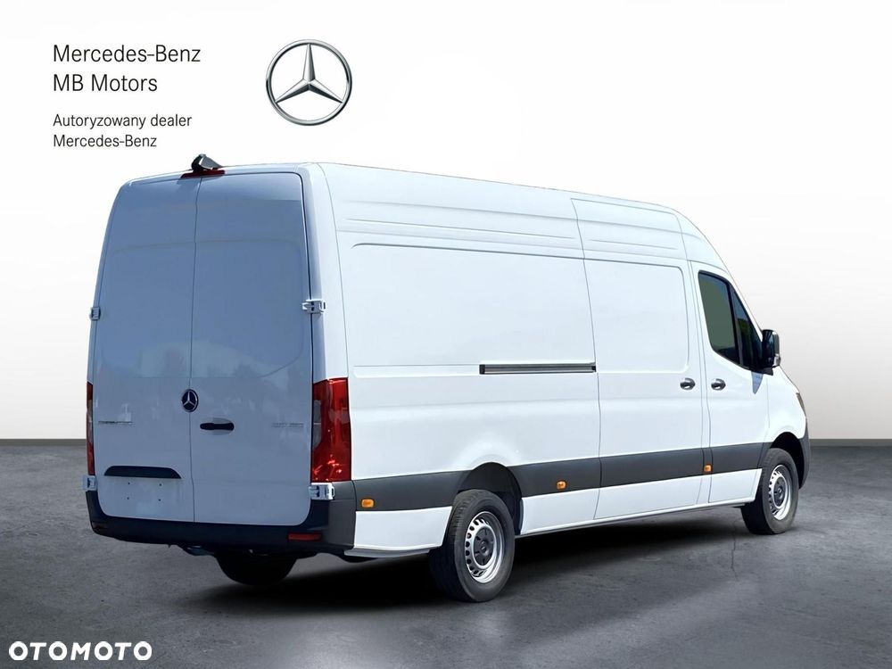Mercedes-Benz Sprinter - 6