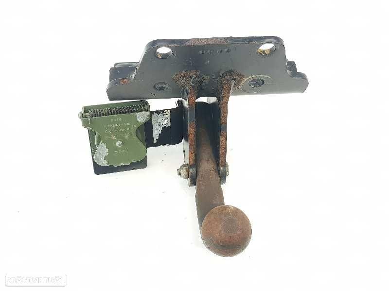 ENGATE REBOQUE TOYOTA LAND CRUISER J15 - 1