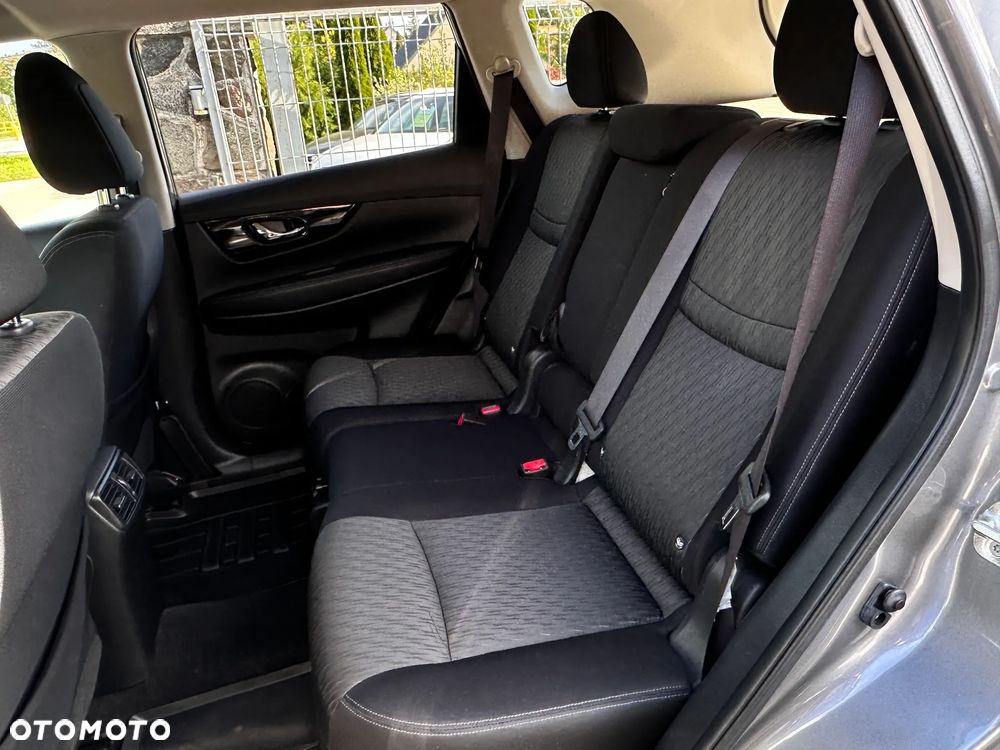 Nissan X-Trail 1.7 dCi Xtronic Tekna - 36