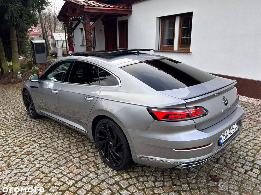 Volkswagen Arteon 2.0 TDI SCR DSG R-Line - 2