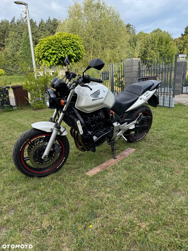 Honda CBF - 8