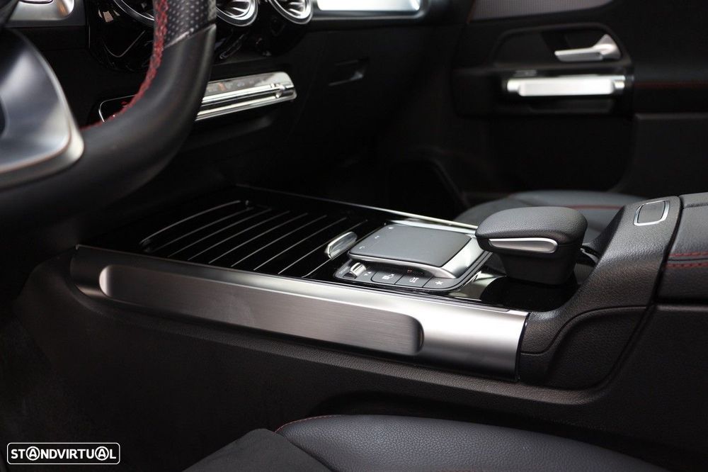 Mercedes-Benz EQB 350 4Matic AMG Line - 39