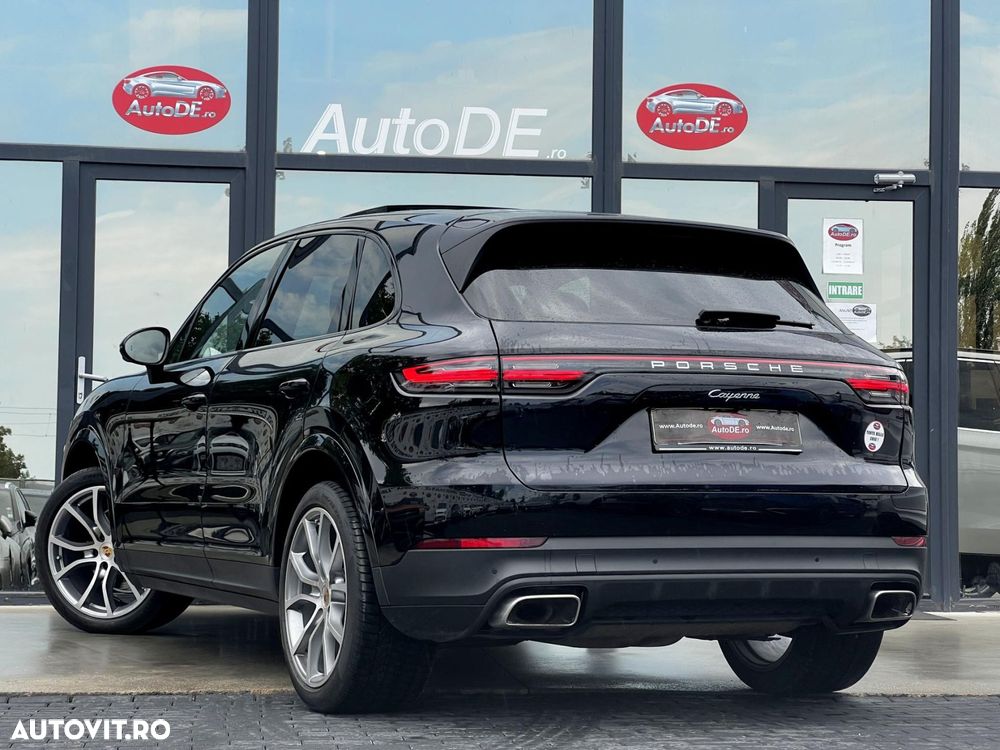 Porsche Cayenne - 3