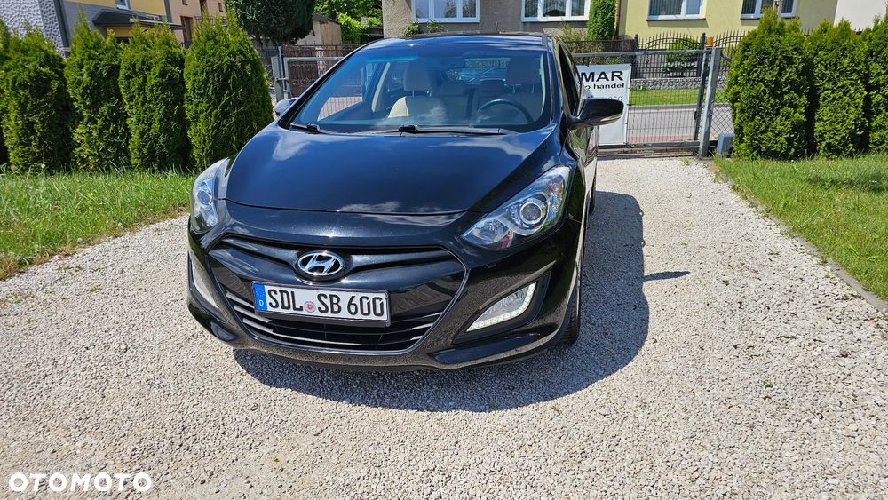 Hyundai i30 1.6 Automatik Trend - 24