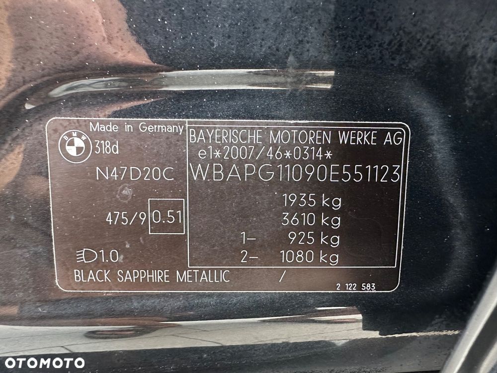 BMW Seria 3 318d DPF Edition Sport - 30