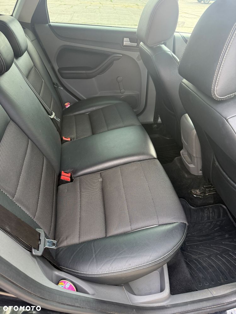 Ford Focus 1.8 FF Trend - 5