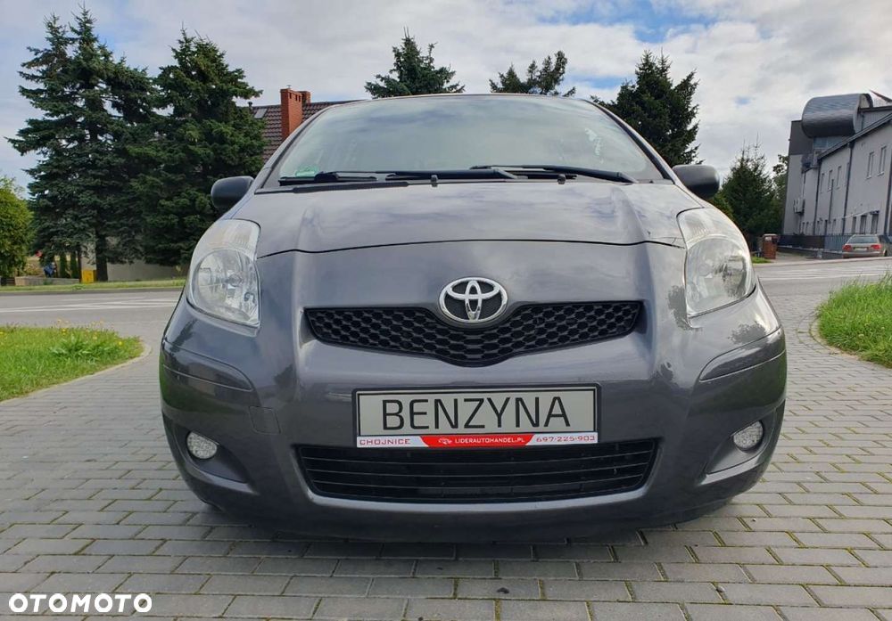 Toyota Yaris - 15