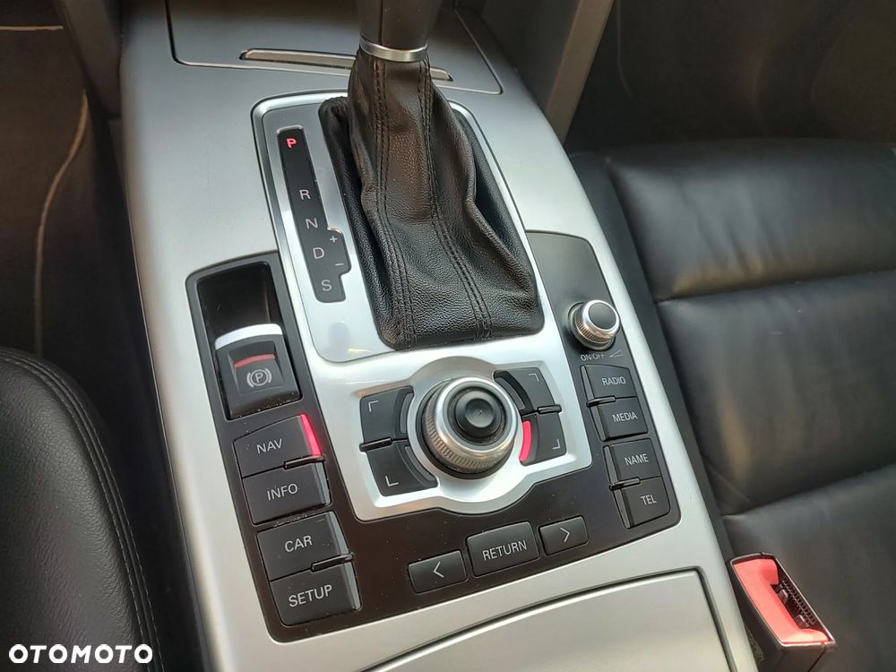 Audi A6 - 13
