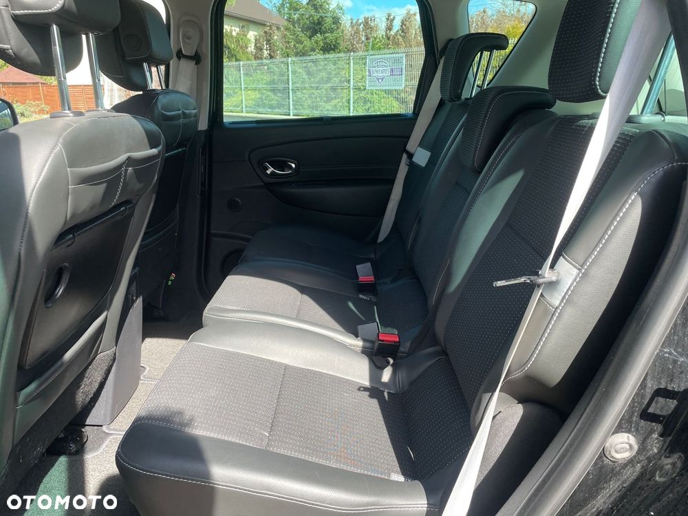 Renault Scenic ENERGY TCe 115 Bose Edition - 8