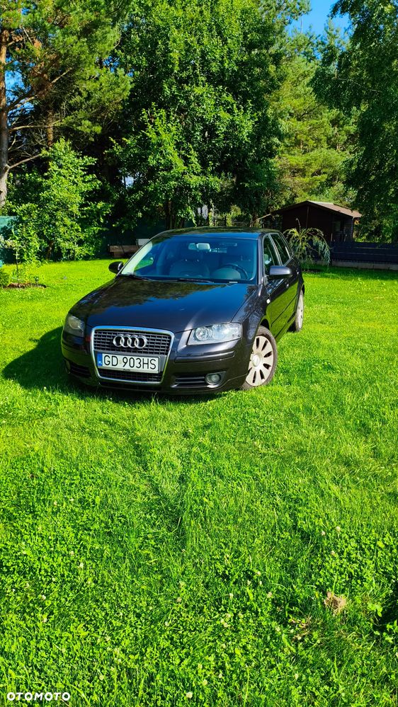 Audi A3 Sportback 2.0 TDI DPF Ambiente - 1