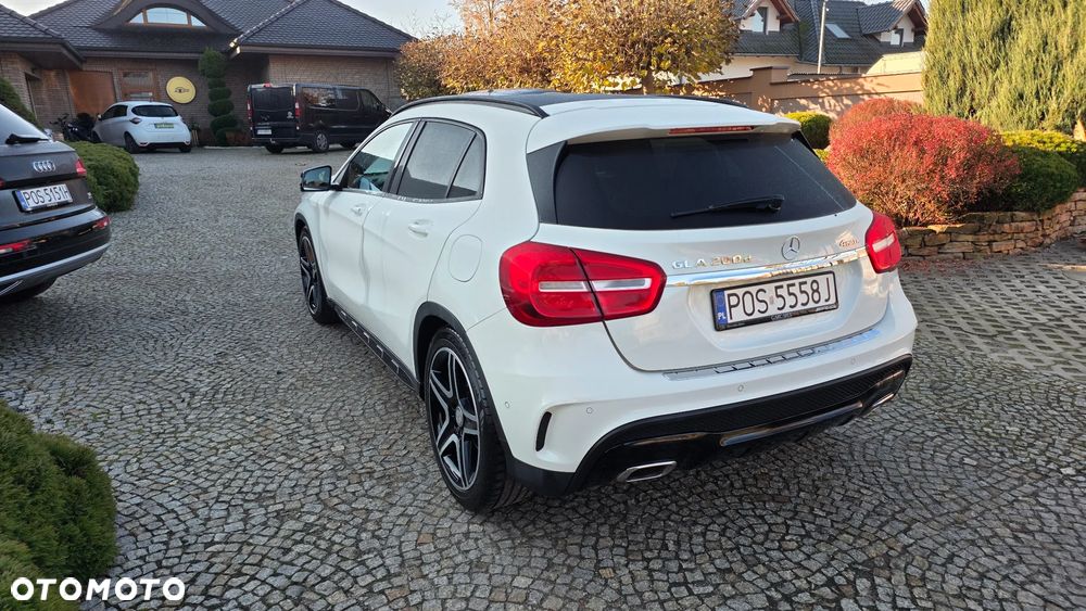 Mercedes-Benz GLA 200 d 4-Matic AMG Line - 5