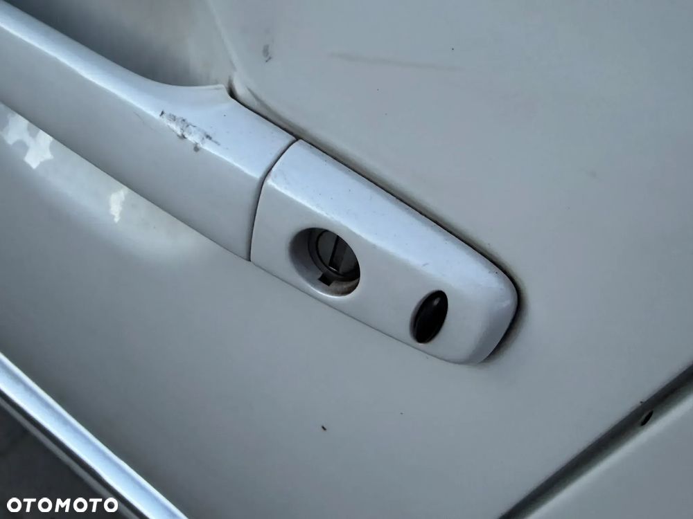 Mitsubishi Outlander Intense + - 24